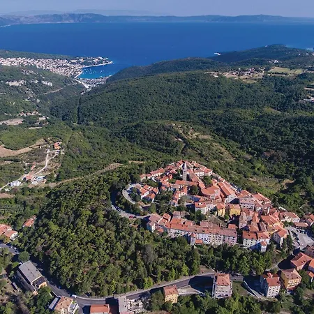 Stunning Apartment In Rabac With Wifi Apartment *